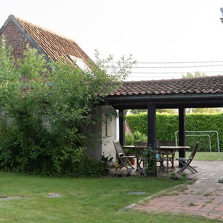 La Bergerie Chambre D'Hotes Leuze-en-Hainaut エクステリア 写真